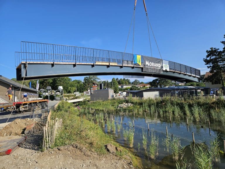 Passerelle-du-Torry_Mies_02-1200x900