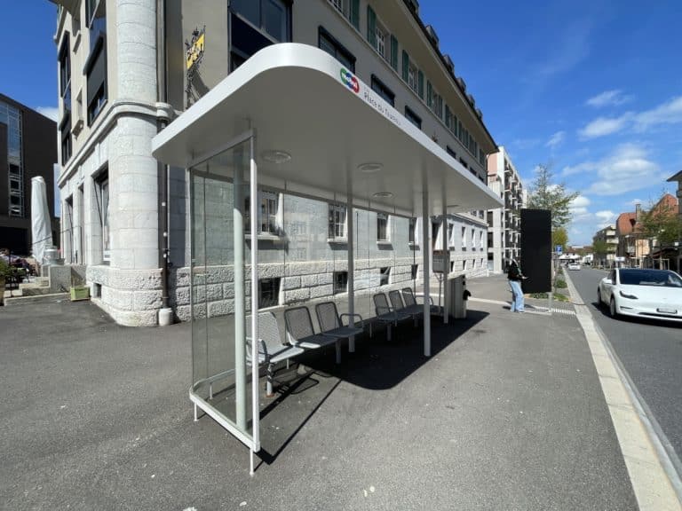 MOBUL-Abribus-Bulle_09-1200x900