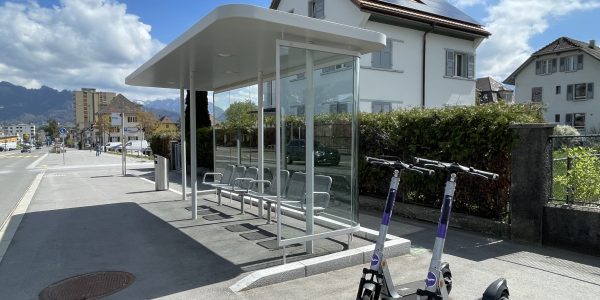 MOBUL-Abribus-Bulle_03-1200x900